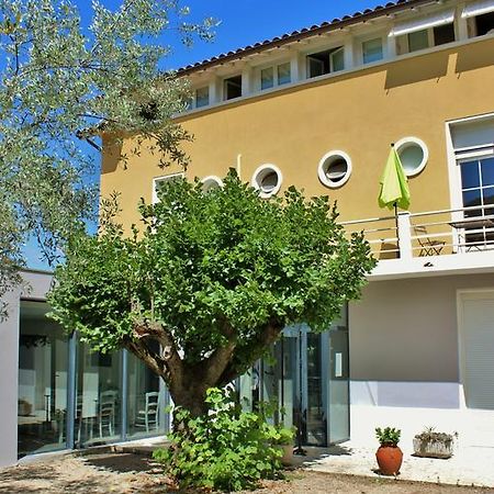 Hotel La Caravelle Nyons Ngoại thất bức ảnh