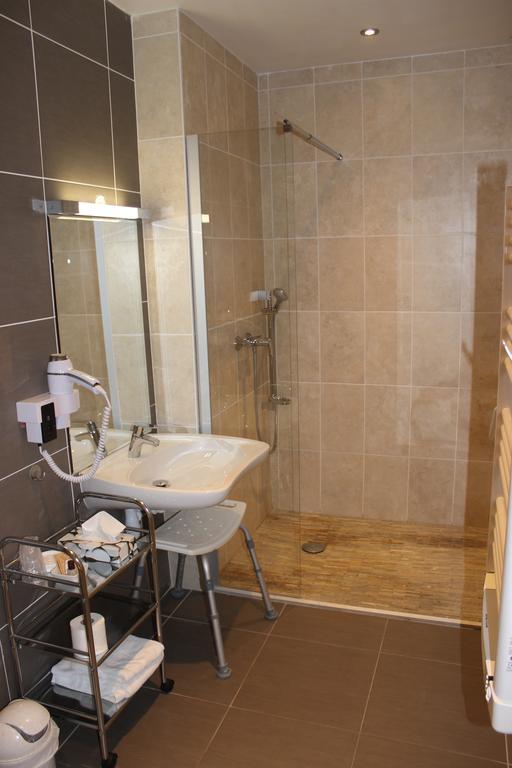 Hotel La Caravelle Nyons Ngoại thất bức ảnh