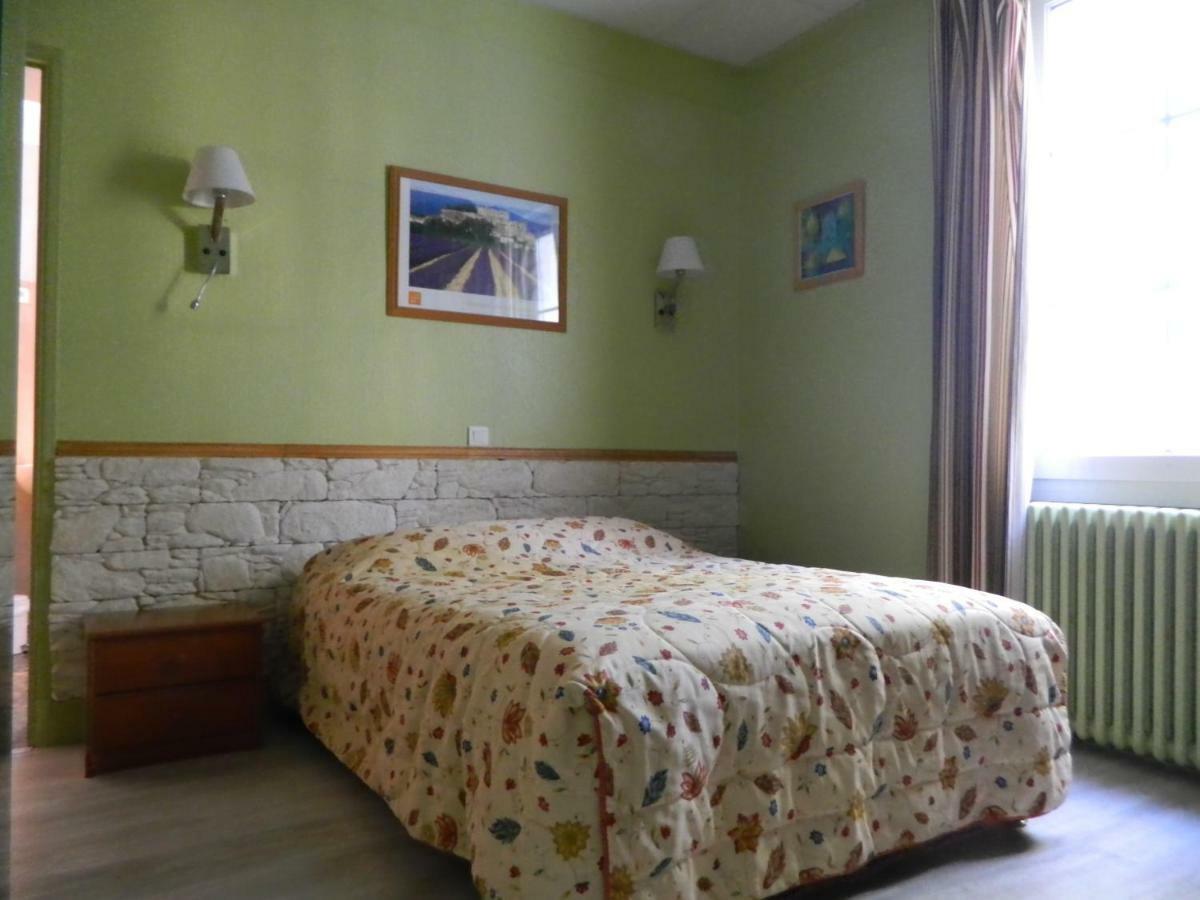 Hotel La Caravelle Nyons Ngoại thất bức ảnh